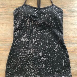 Lululemon Athletica Women’s Padded Tank Top size 6